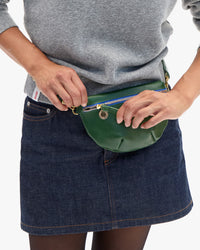 Petite Fanny as belt bag