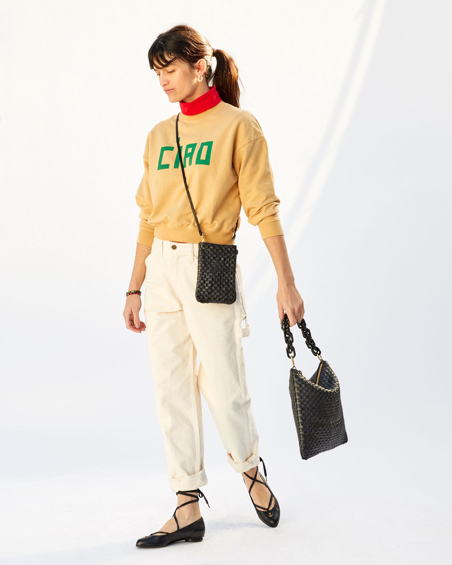 Clare v poche Clearance