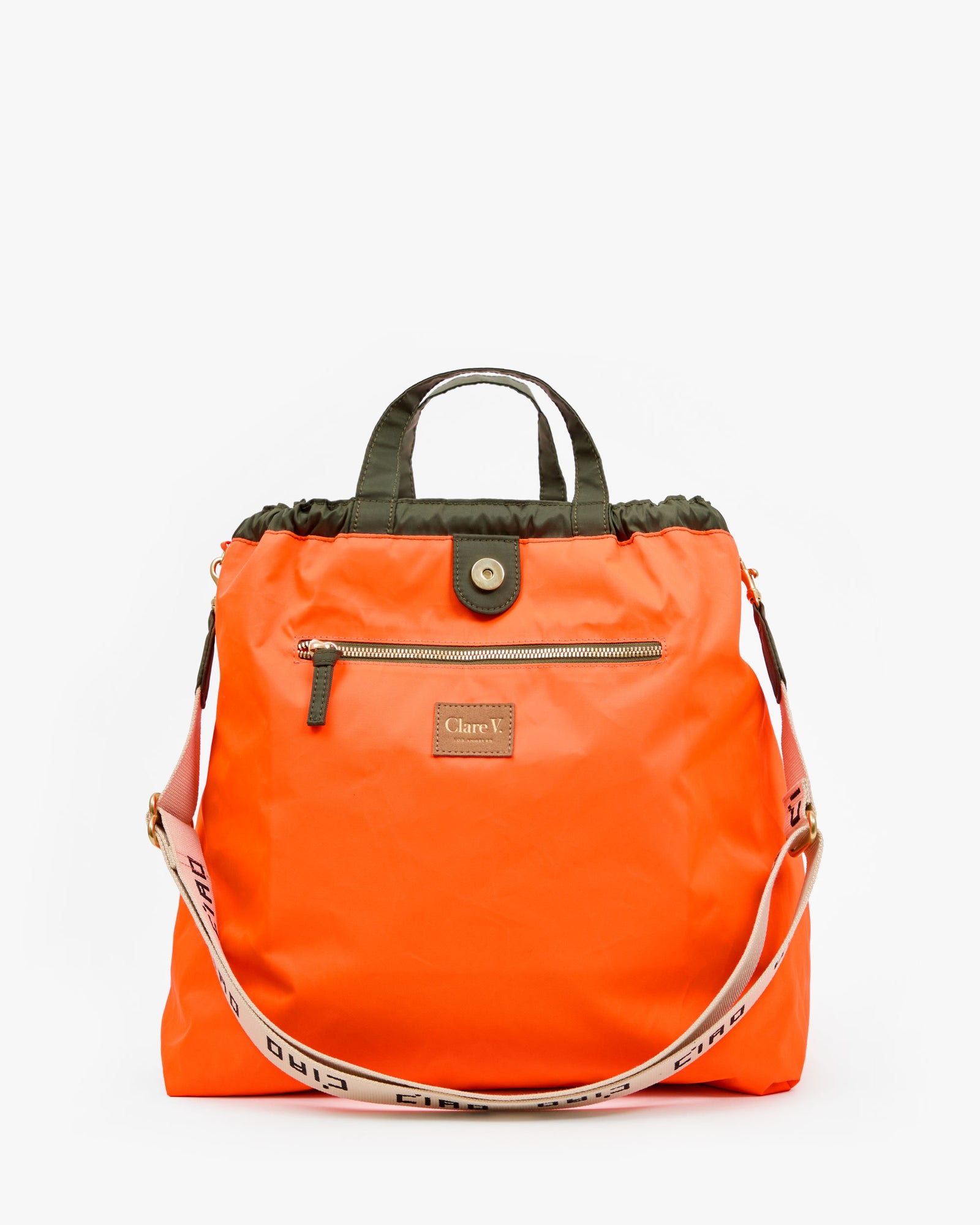 Sac Tout Backpack shown reversible