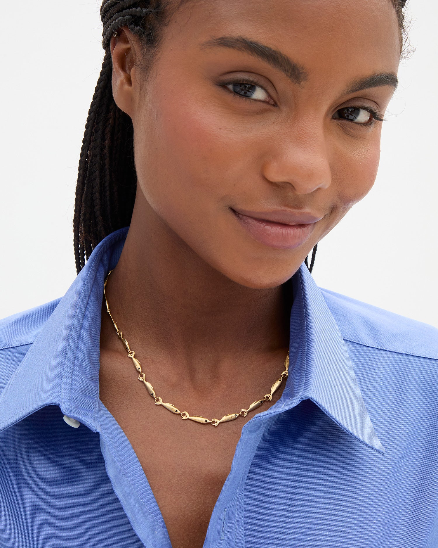 Sardine Chain Necklace on Vitoria