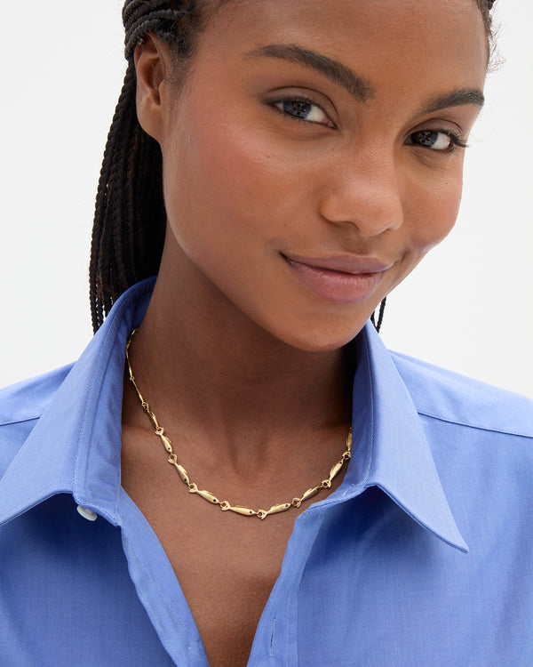 Sardine Chain Necklace on Vitoria