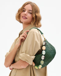 Cameo Strap on Petit Moyen