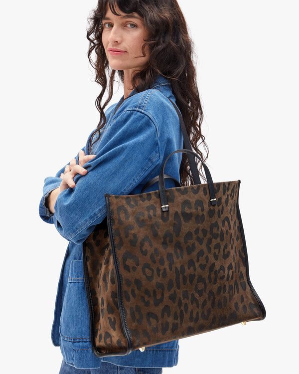 Simple Tote as a shoulder bag