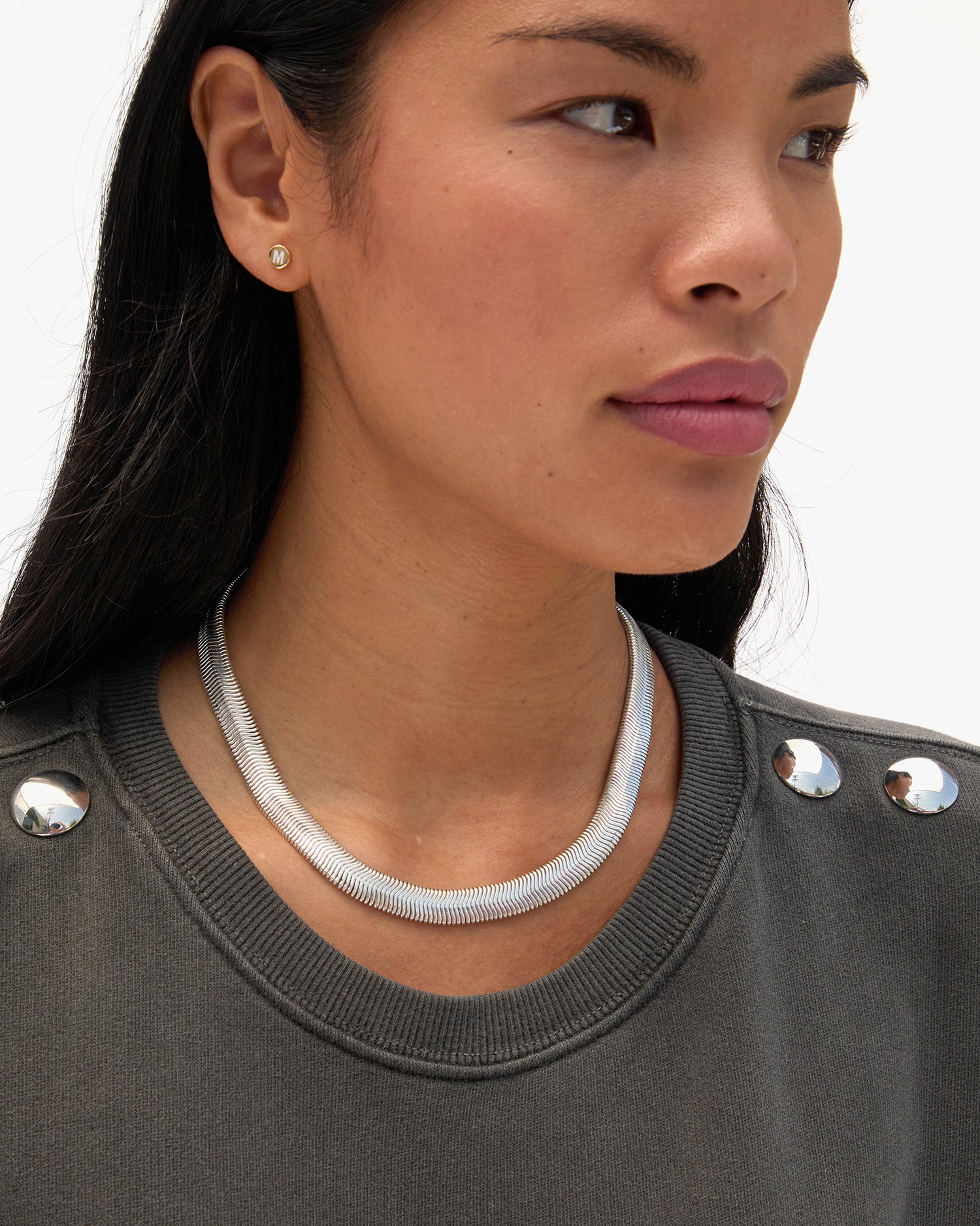 Snake Chain Collar on Sandra