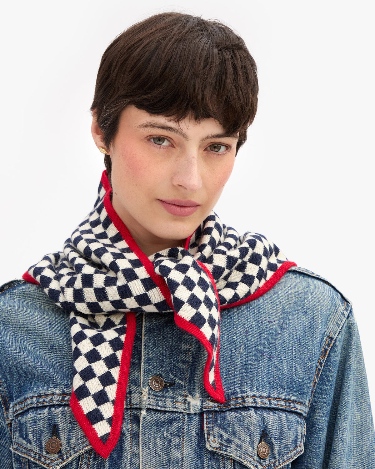 Triangle Scarf on Nike