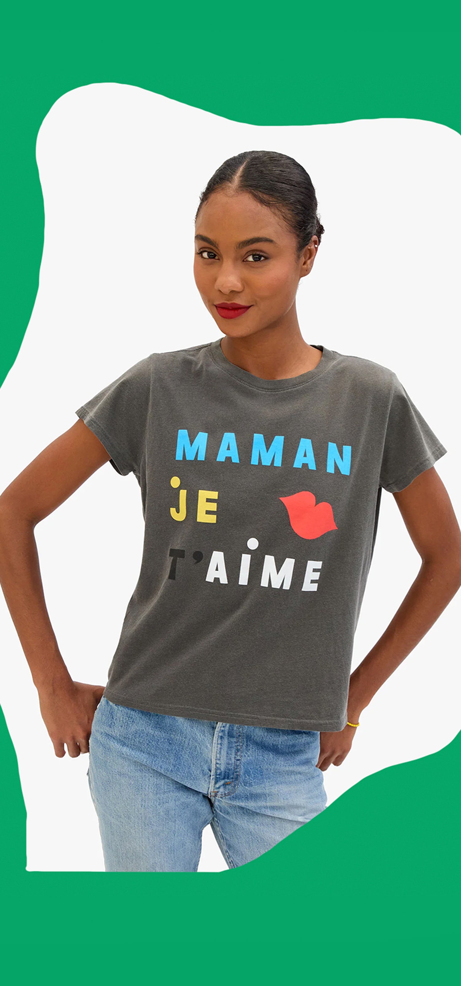 Model wearing the Maman Je T'aime Classic Tee. 