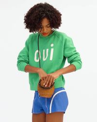 Vitoria finds her keys in the Petit Pot de Miel