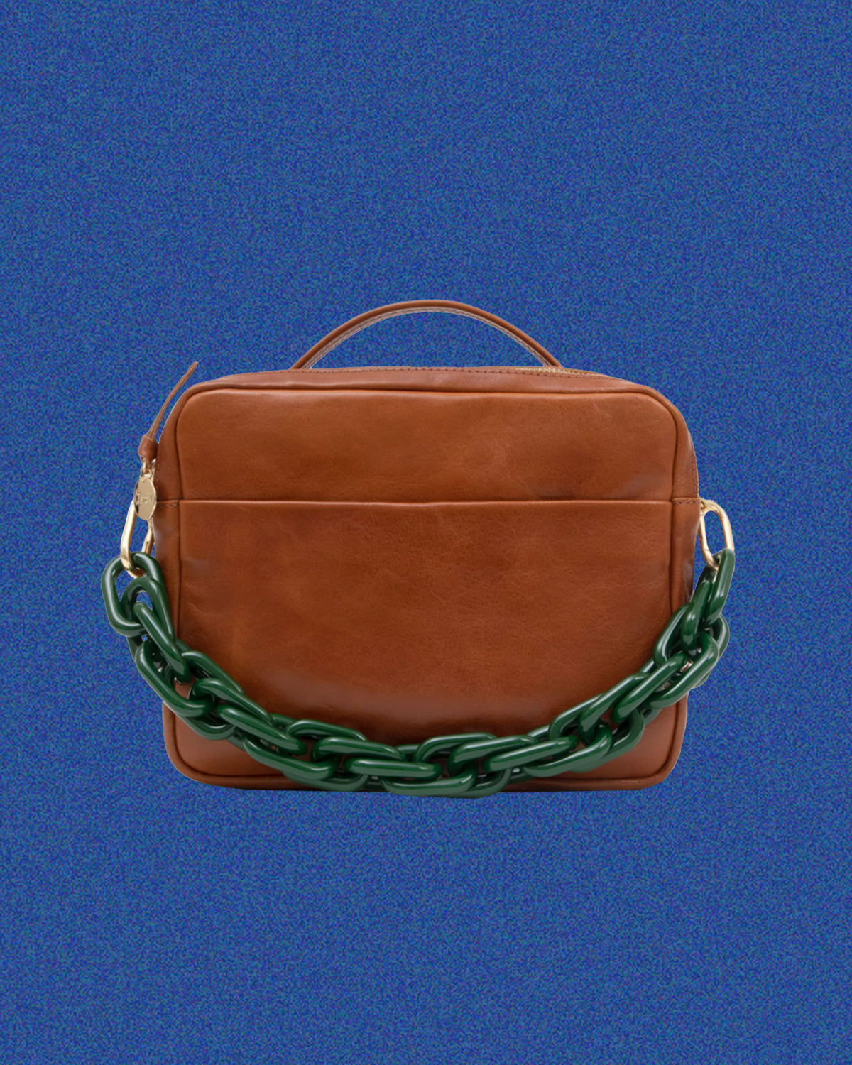 Miel Mirabel with Fern Resin Shortie Strap attached to it. 