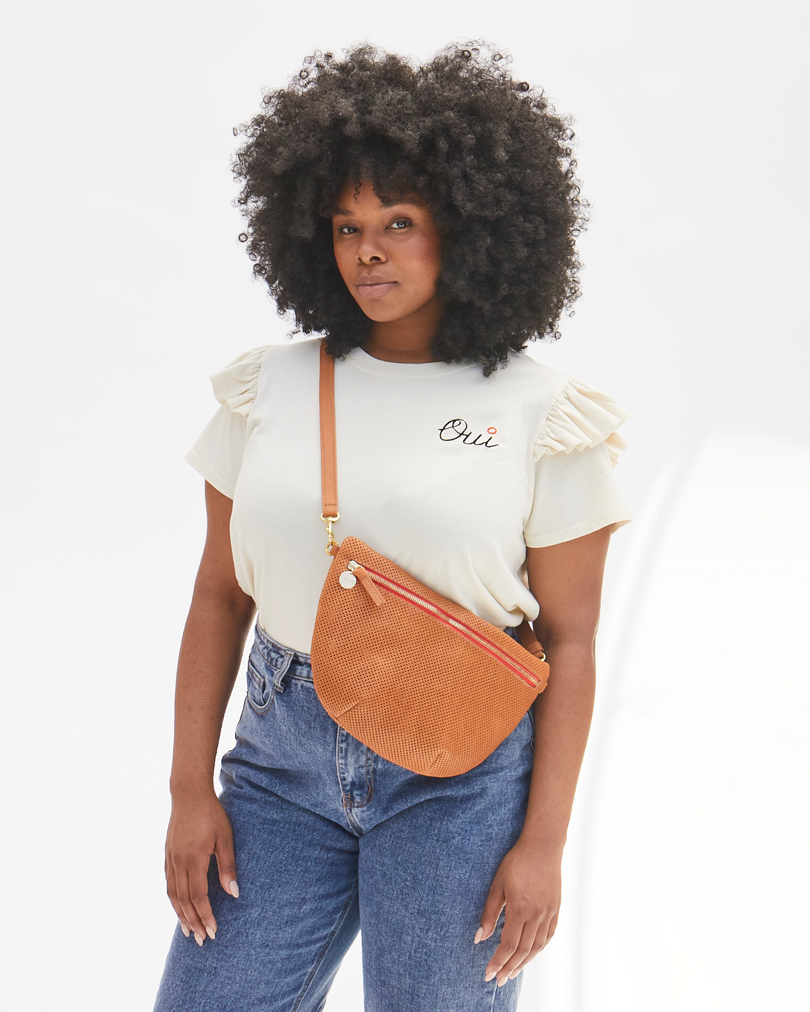 Candace Using the Cuoio Long Grande Fanny Belt with the Cuoio Perf Grande Fanny
