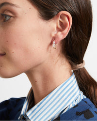 Frannie Wearing the Maya Brenner Tres Pearl Earring